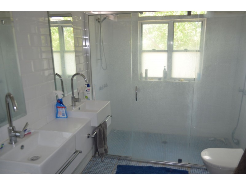 7 Kirkby Ave, Moree NSW 2400