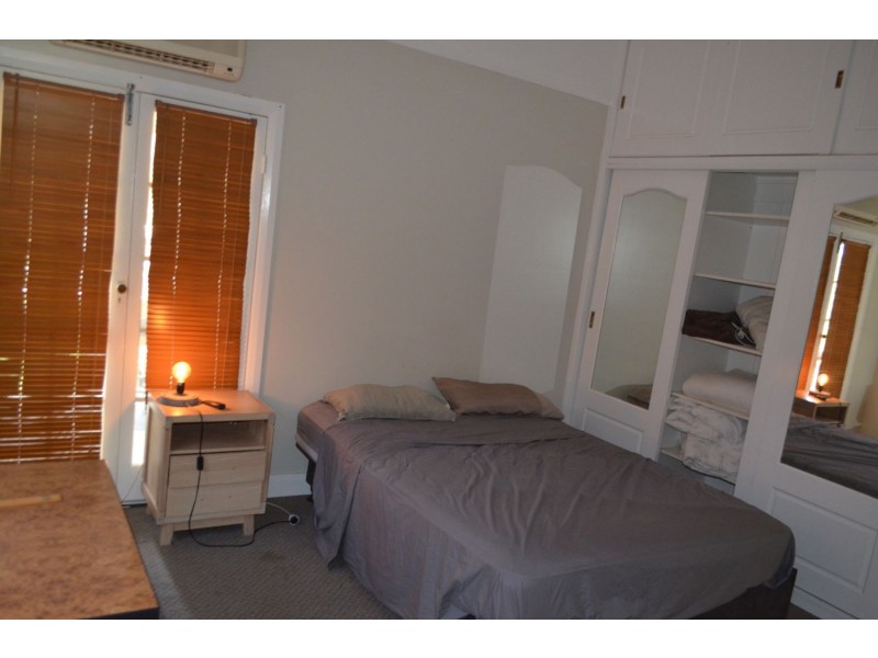 7 Kirkby Ave, Moree NSW 2400