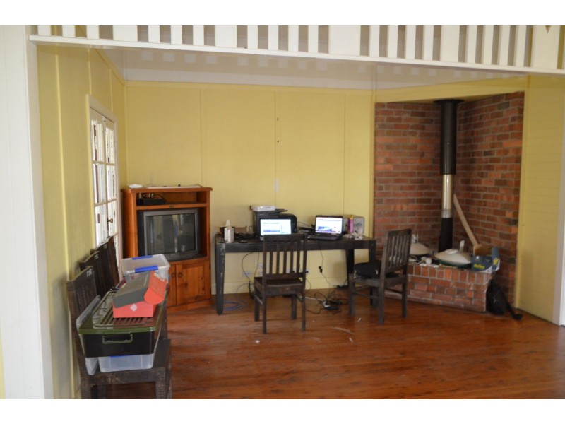 7 Kirkby Ave, Moree NSW 2400