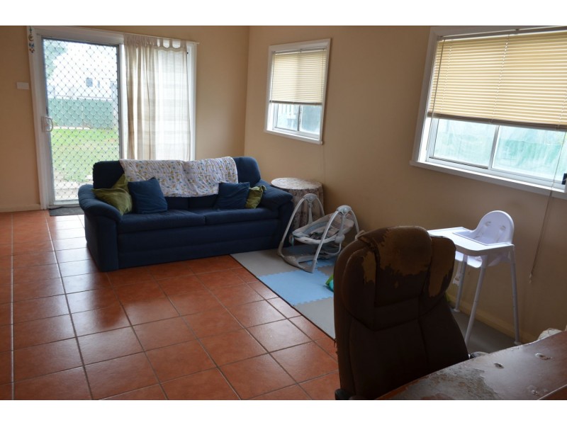 8 Chester Street, Moree NSW 2400