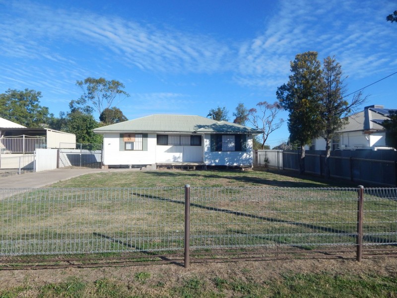 108 Adelaide Street, Moree NSW 2400
