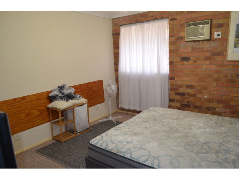 2/4-6 Dover Street, Moree NSW 2400