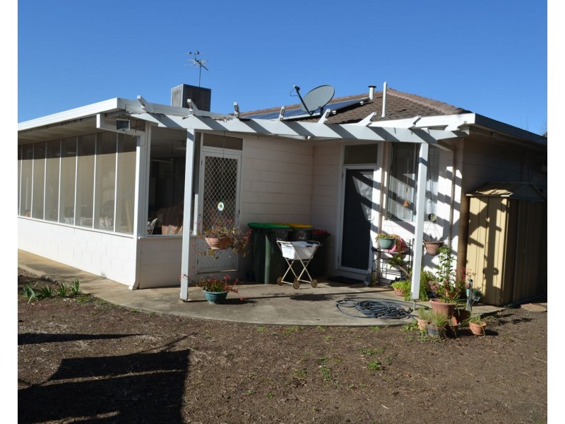 7 Crane Place, Moree NSW 2400
