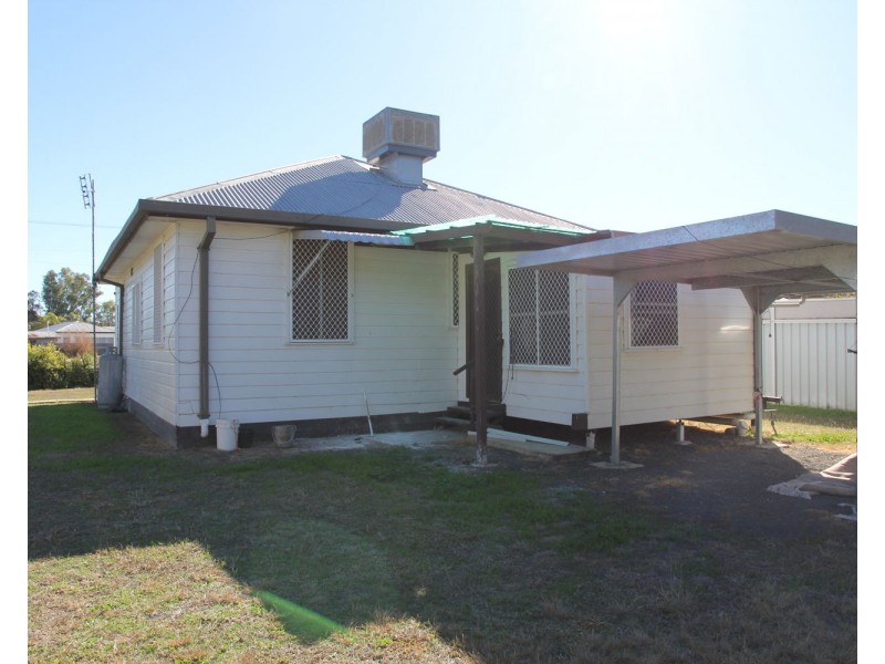 320 Boston Street, Moree NSW 2400