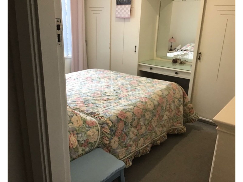 35 Dover Street, Moree NSW 2400