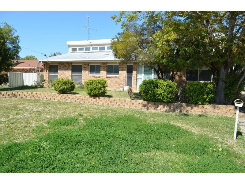 14 Carwee Street, Moree NSW 2400