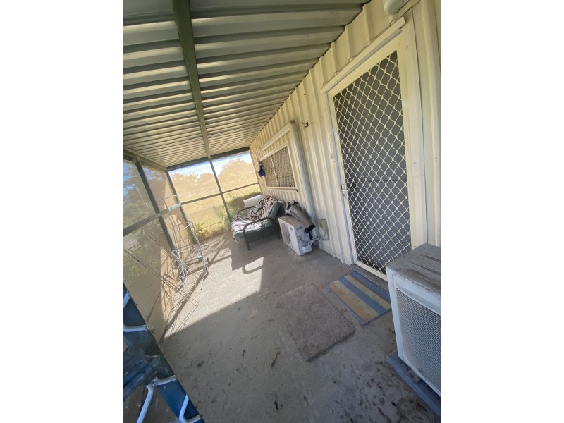 8 Dover Street, Moree NSW 2400