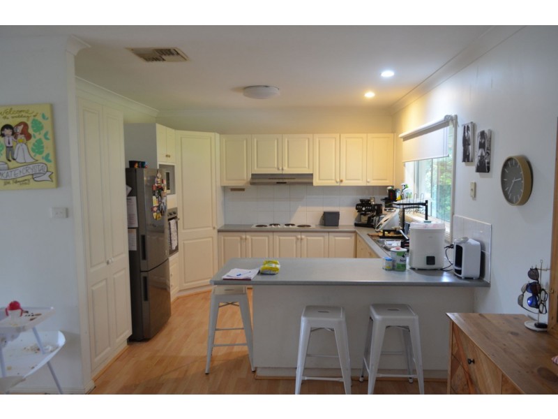 11 Loren Avenue, Moree NSW 2400