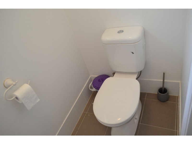 11 Loren Avenue, Moree NSW 2400