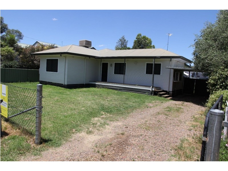 8 Mitchell Street, Moree NSW 2400