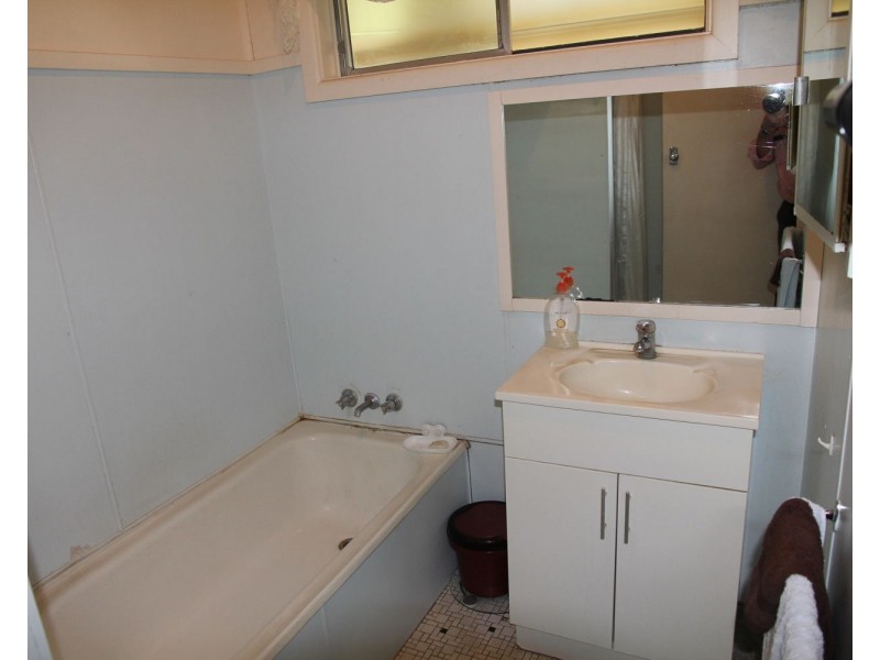 5 Burrington Road, Moree NSW 2400