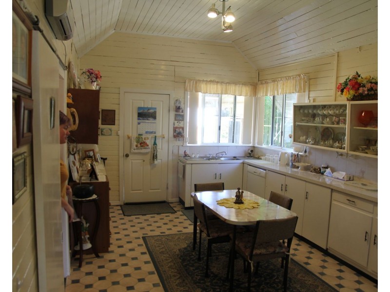 24 Gineroi Street, Pallamallawa NSW 2399