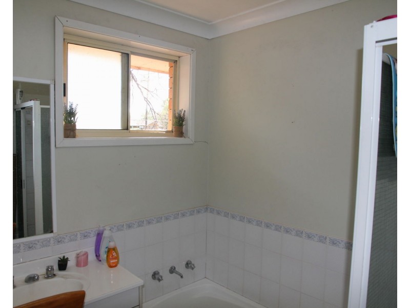 6 Sheoak Place, Moree NSW 2400