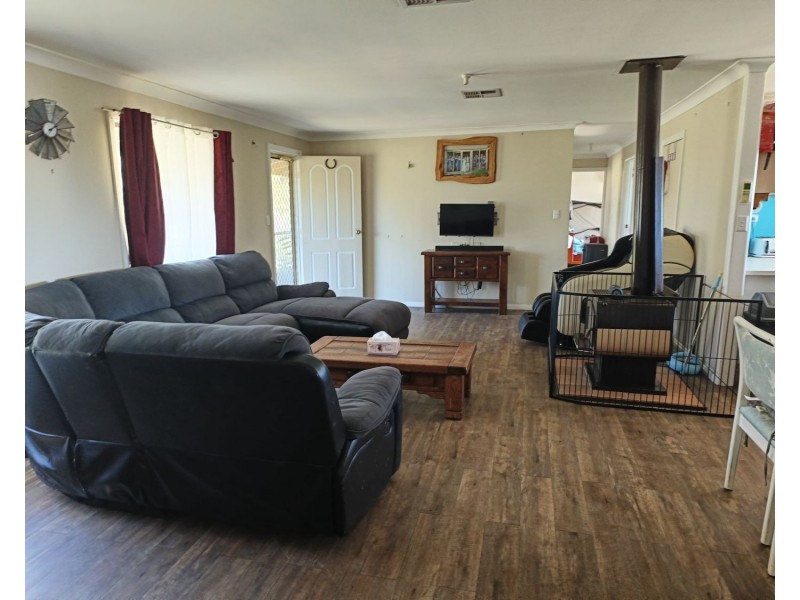 9 Currah Street, Weemelah NSW 2406