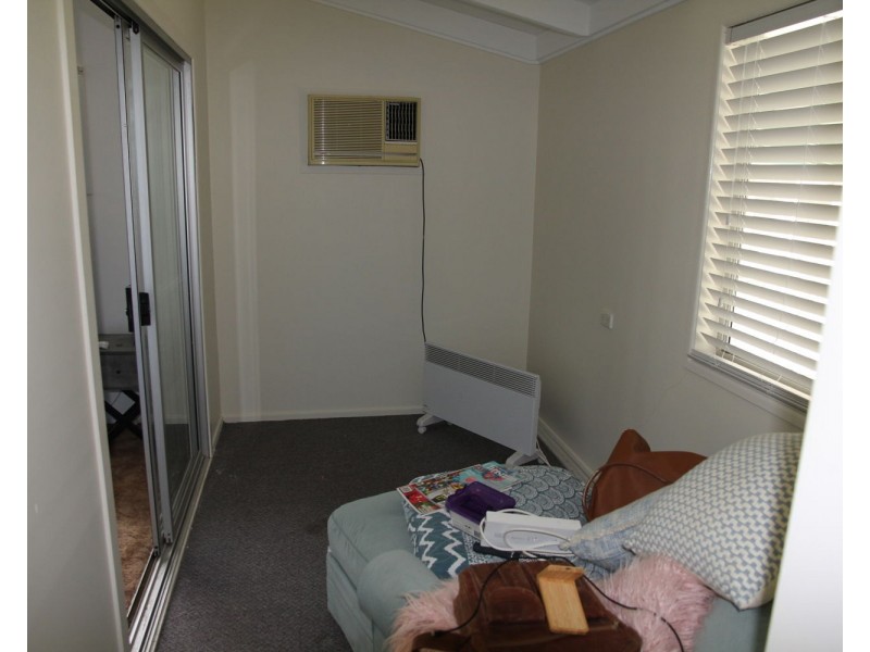 8 Willow Place, Moree NSW 2400