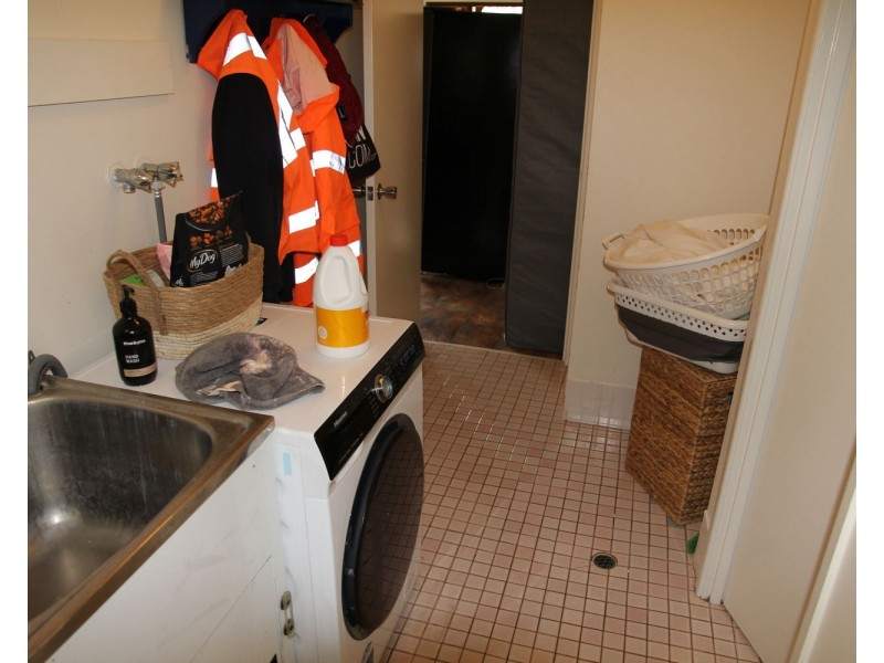 8 Willow Place, Moree NSW 2400