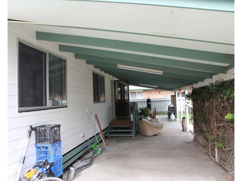 8 Willow Place, Moree NSW 2400