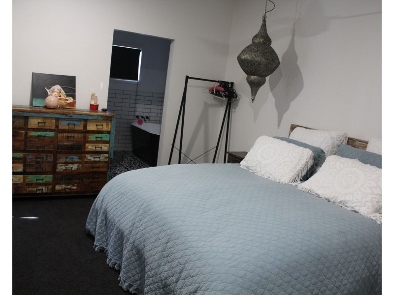 37 Stewart Avenue, Warialda NSW 2402