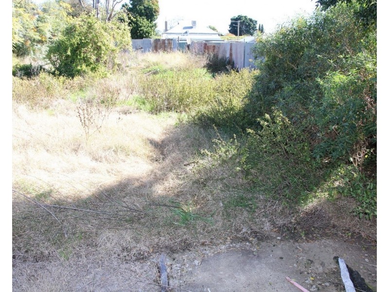 11 Oak Street, Moree NSW 2400