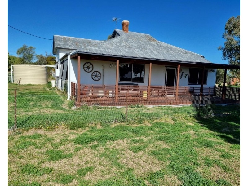 1 Midkin Street, Garah NSW 2405