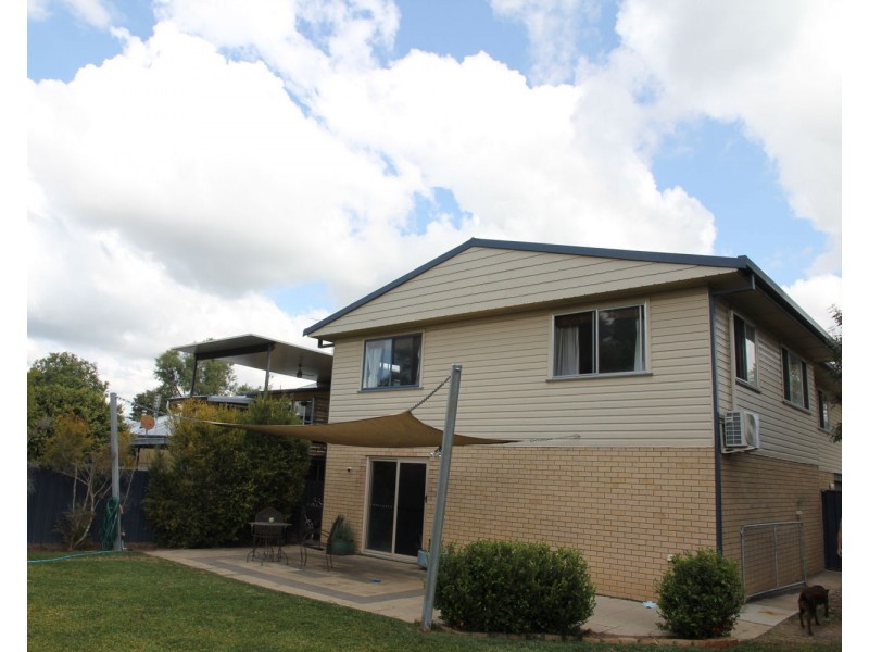 16 Ruse Street, Moree NSW 2400