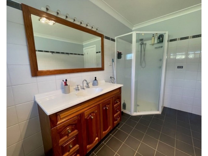 16 Ruse Street, Moree NSW 2400
