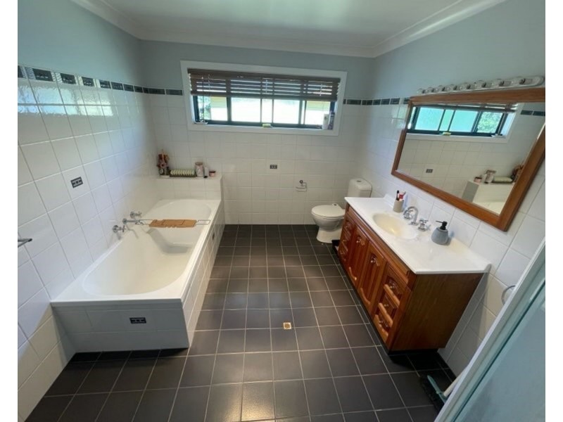 16 Ruse Street, Moree NSW 2400