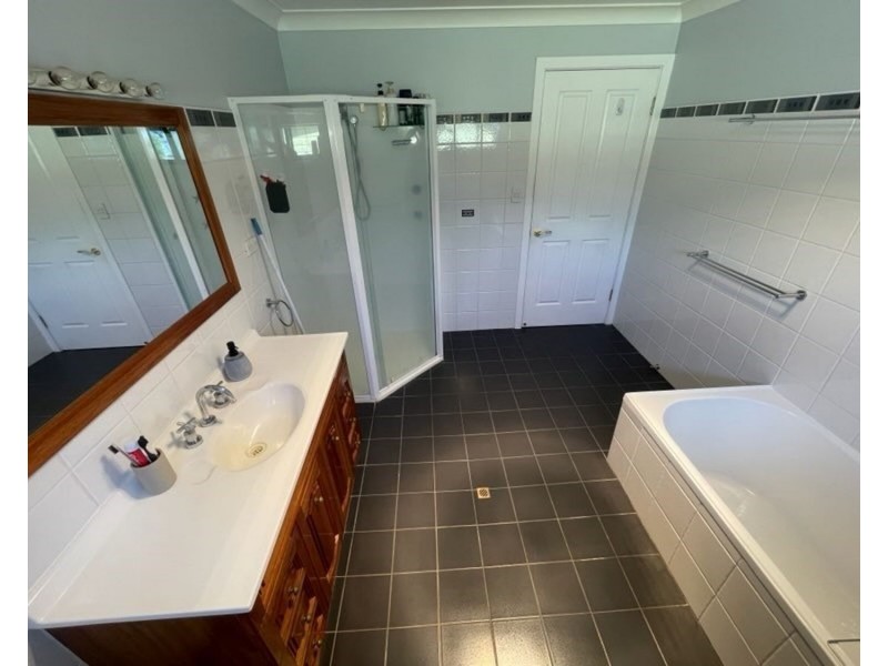 16 Ruse Street, Moree NSW 2400