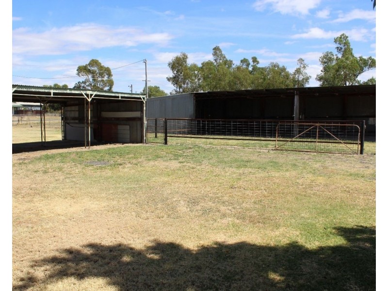 26-28 Yarren Street, Bellata NSW 2397