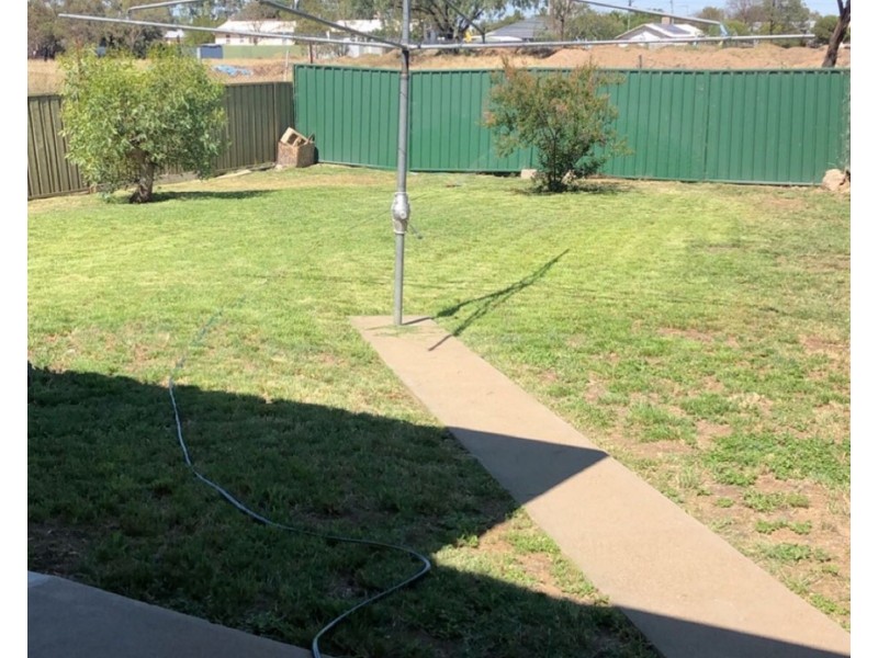 1 Alcare Street, Moree NSW 2400