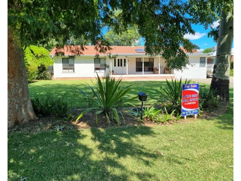 4 Myall Place, Moree NSW 2400