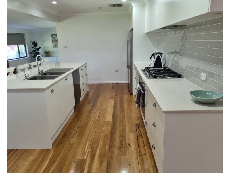 4 Myall Place, Moree NSW 2400