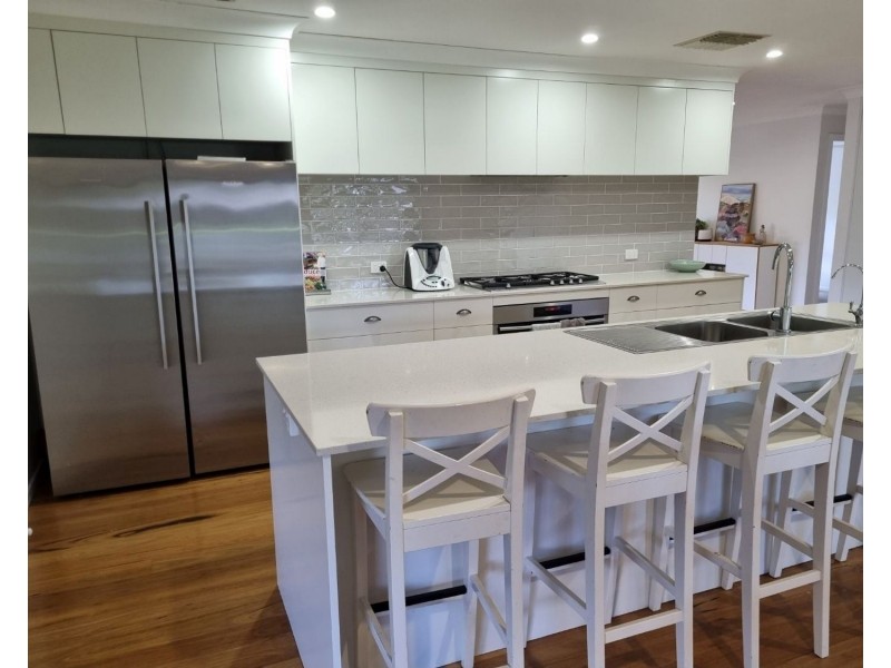 4 Myall Place, Moree NSW 2400