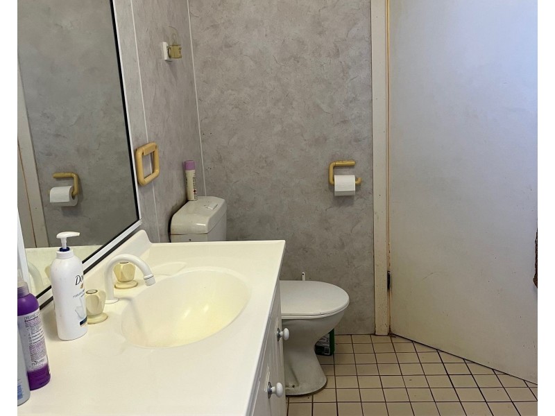 325 Auburn Street, Moree NSW 2400