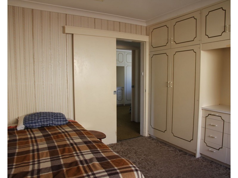 401 Boston, Moree NSW 2400