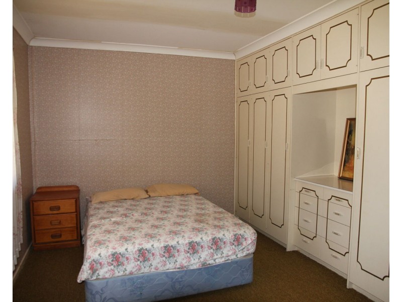 401 Boston, Moree NSW 2400