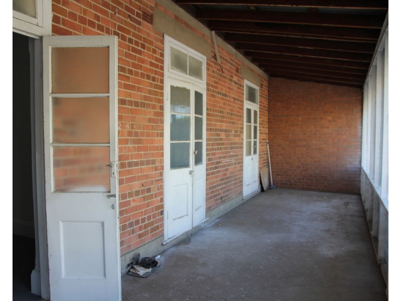 113 Balo Street (units), Moree NSW 2400