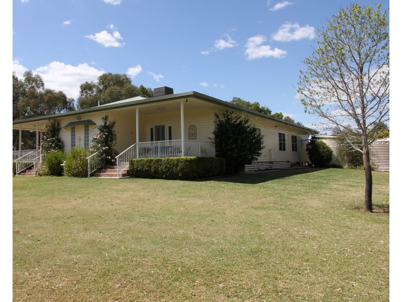 227 Bendygleet Road, Moree NSW 2400