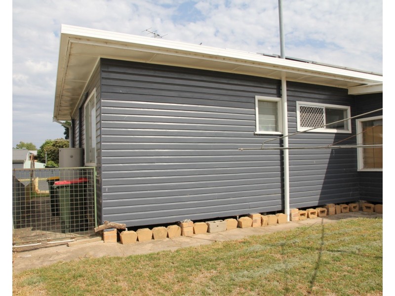 48 Chester Street, Moree NSW 2400