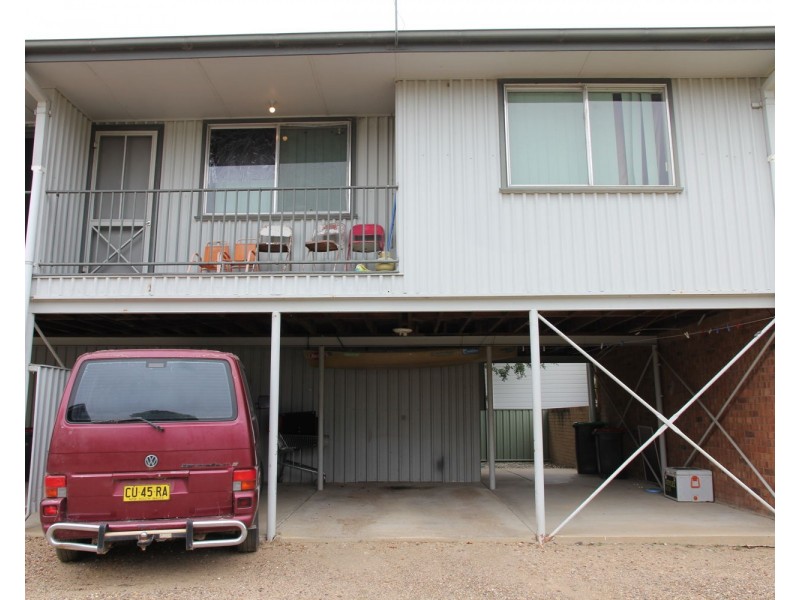 10 Iris Street, Moree NSW 2400