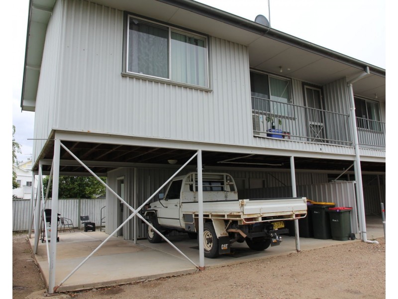 10 Iris Street, Moree NSW 2400