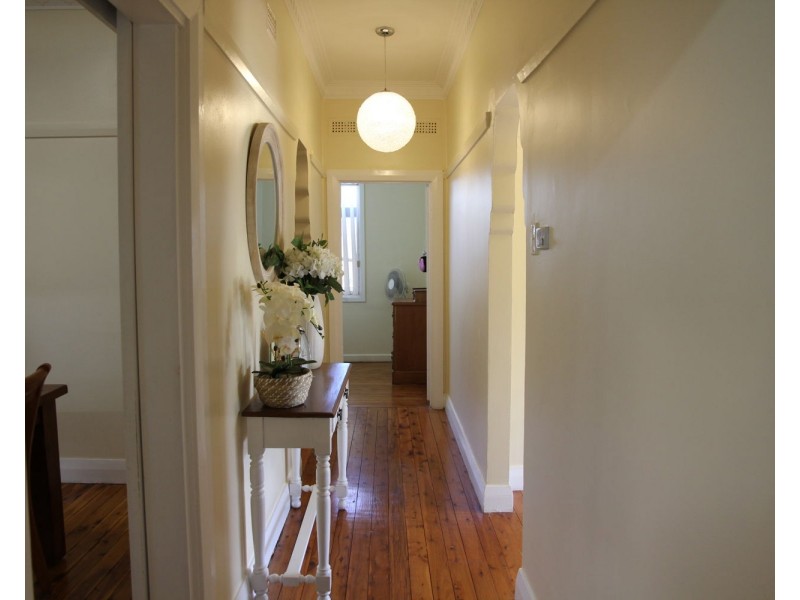 43 Dover st, Moree NSW 2400