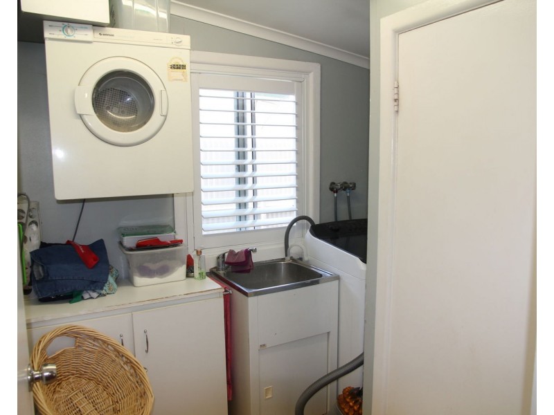 43 Dover st, Moree NSW 2400