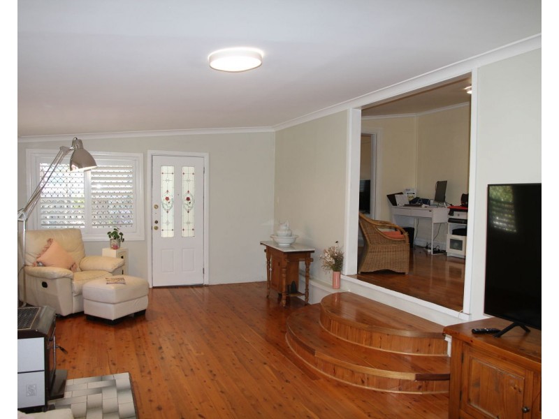 43 Dover st, Moree NSW 2400