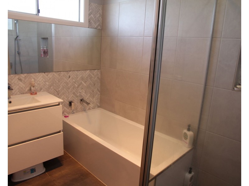 15 belgravia St, Moree NSW 2400