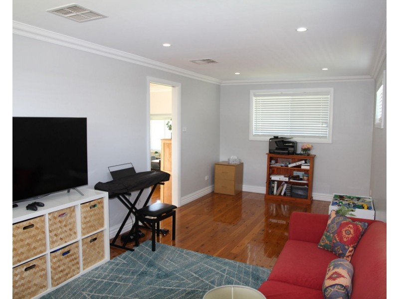 15 belgravia St, Moree NSW 2400