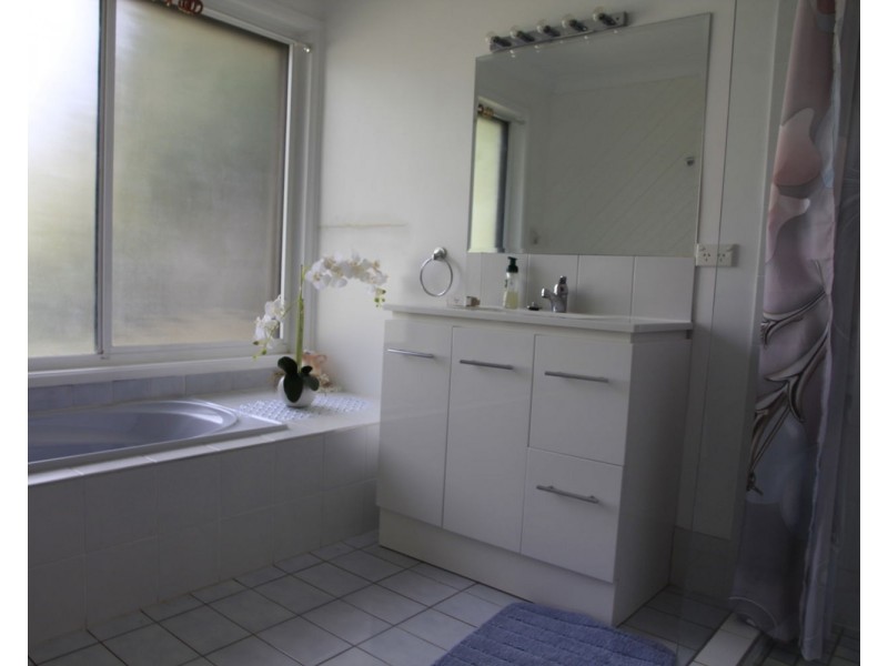 13 McKenzie Street, Moree NSW 2400