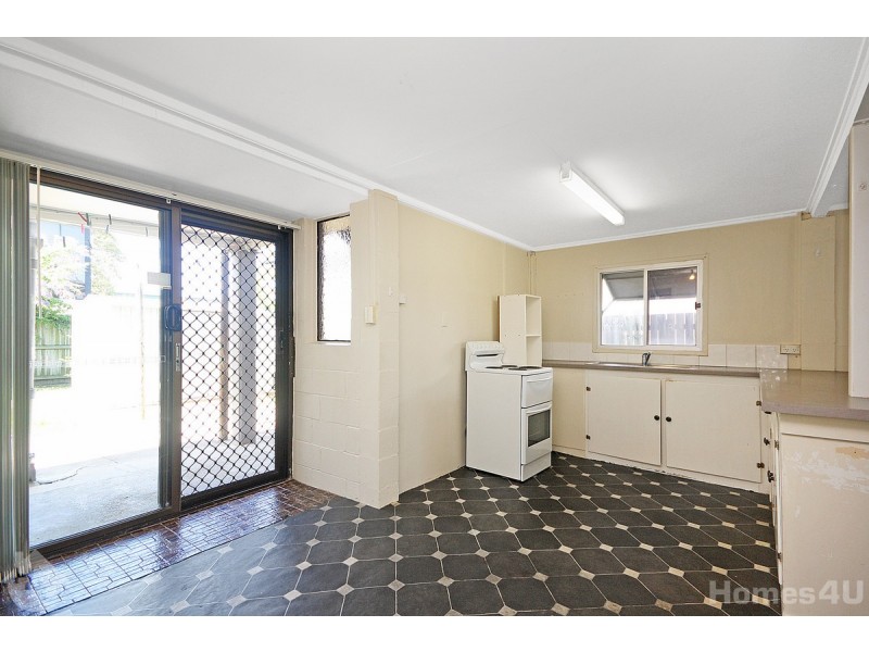 2/102 Duffield Road, Margate QLD 4019
