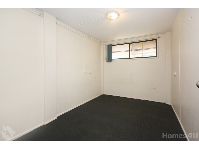 2/102 Duffield Road, Margate QLD 4019