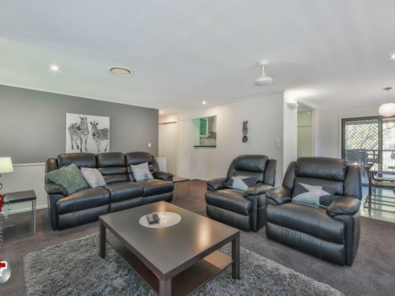 5 Valerie Street, Clontarf QLD 4019